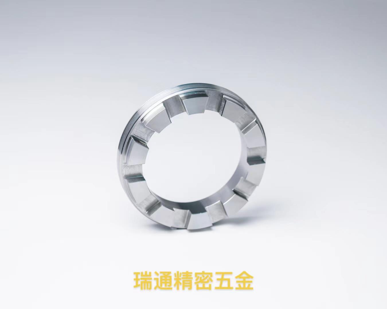 开槽螺母